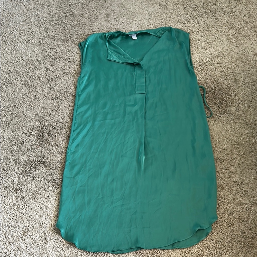 H&M Green Sleeveless Midi Dress with Notched Collar